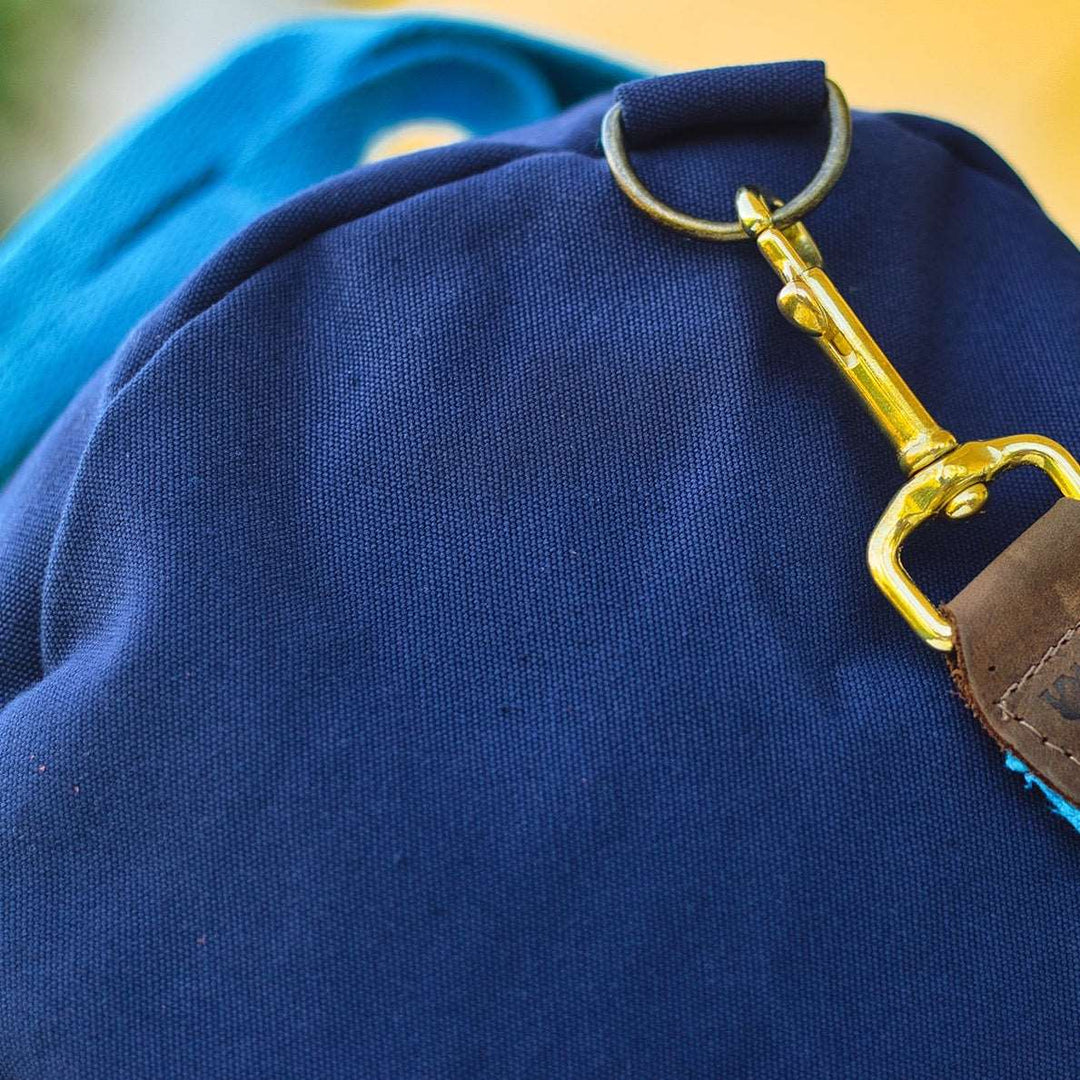 Dufflebag -S- NAVY mit türkisem Gurtband