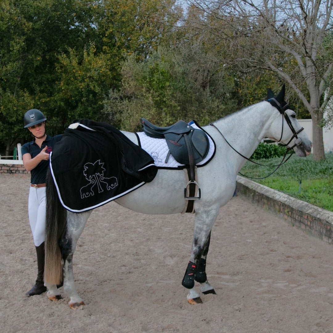 CARLITOS CLASSICS sweat rug black &amp; white grosgrain ribbon