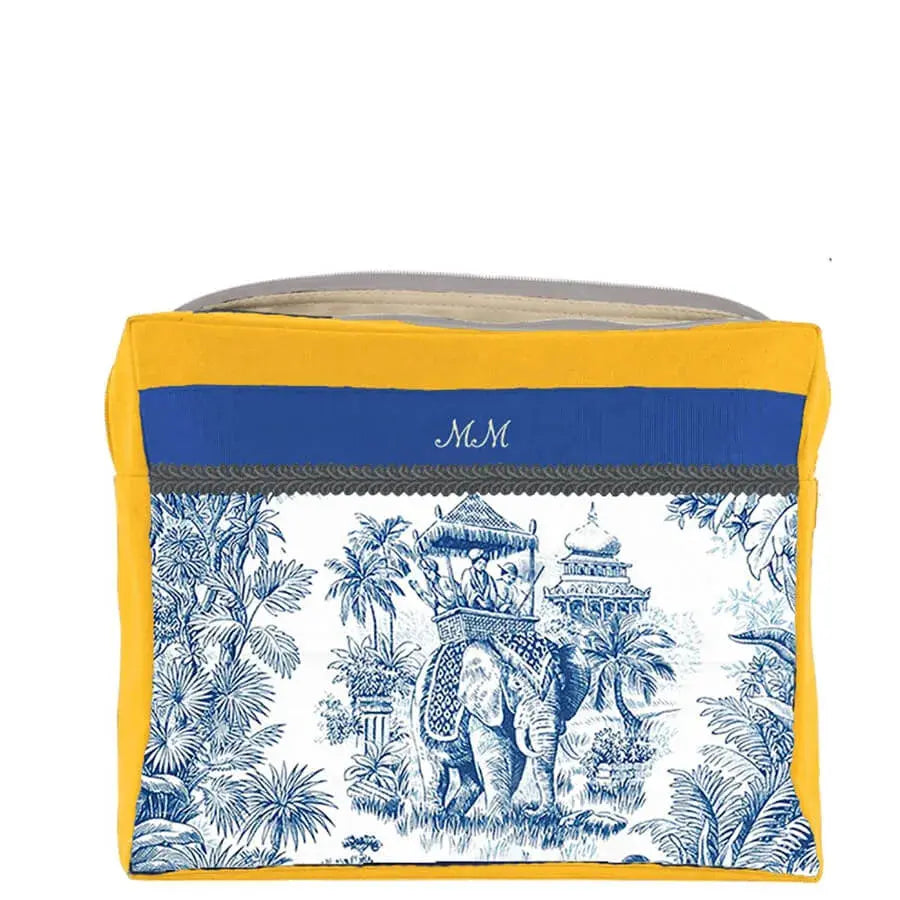 Toiletry bag L DESIGN YOUR OWN