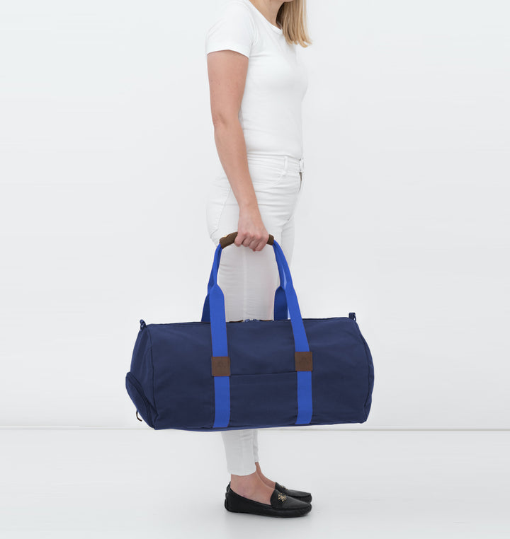 Dufflebag -M- NAVY mit blauem Gurtband