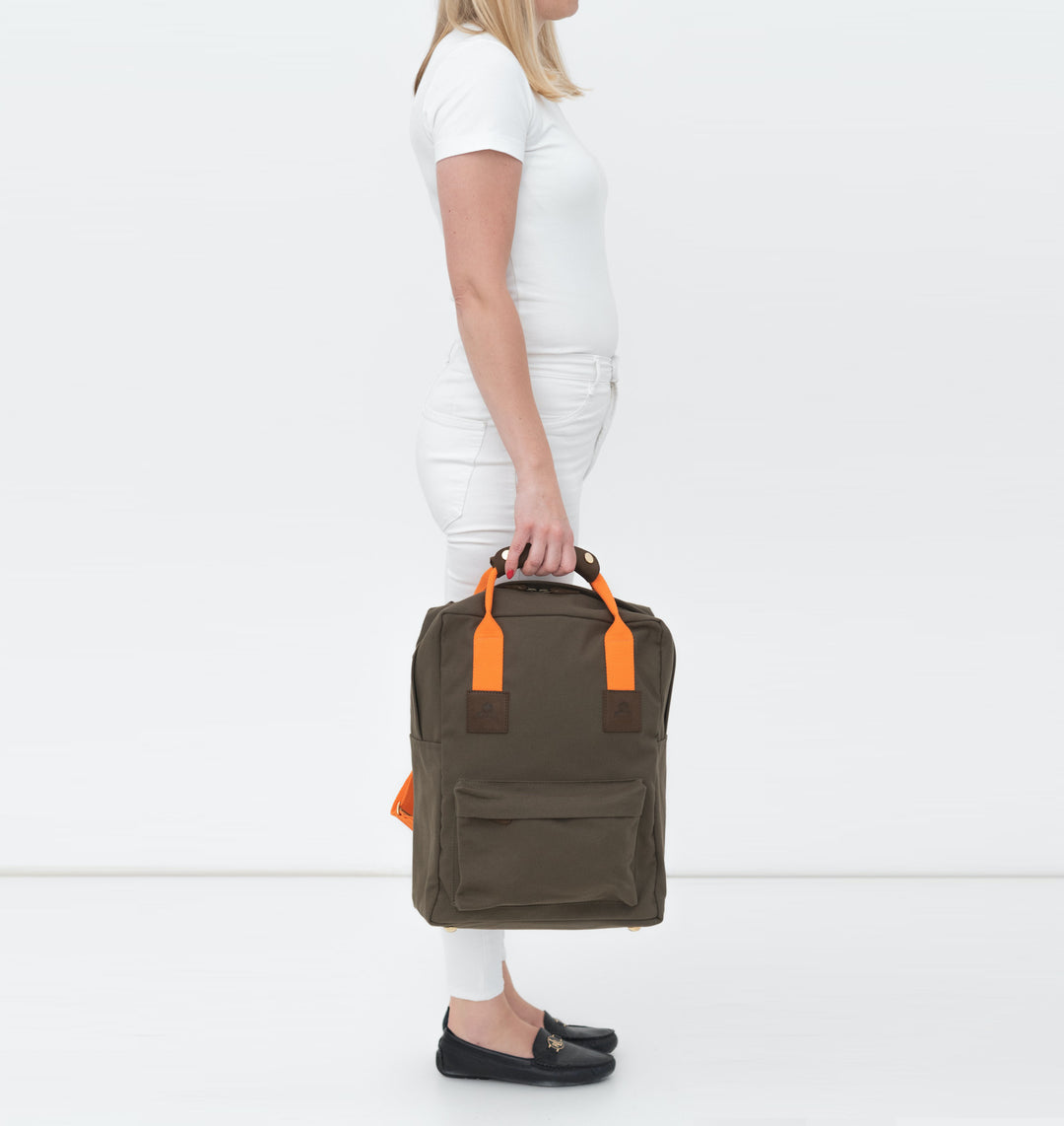 Rucksack GREEN mit orangem Gurtband